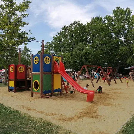 Sportbalaton Nyaralo Cosy Little Дом отдыха Балатонудвари