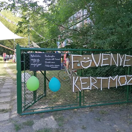 Sportbalaton Nyaralo Cosy Little * Балатонудвари